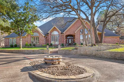 905 Briar Ridge Dr, Colleyville, TX 76034