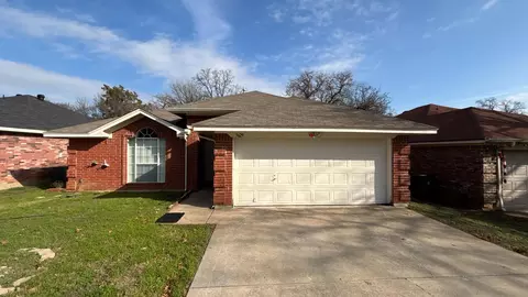 5629 Autumn Wheat Trl, Arlington, TX 76017