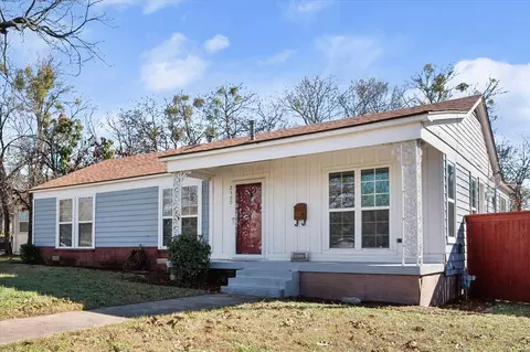 2300 Westbrook Ave, Fort Worth, TX 76111