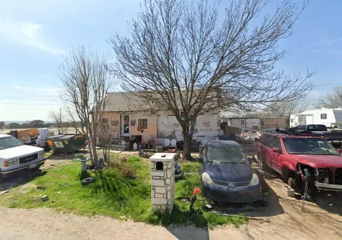 4504 Peppertree Rd, Granbury, TX 76048