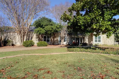 1 Skyline Dr, Trophy Club, TX 76262