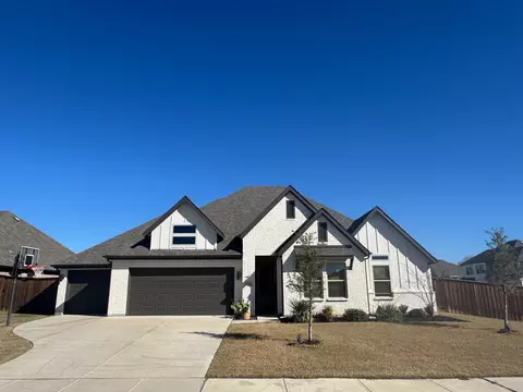 251 Frio Dr, Waxahachie, TX 75165