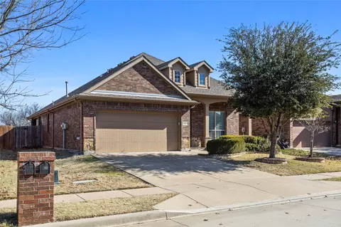 11812 Horseshoe Ridge Dr, Fort Worth, TX 76244
