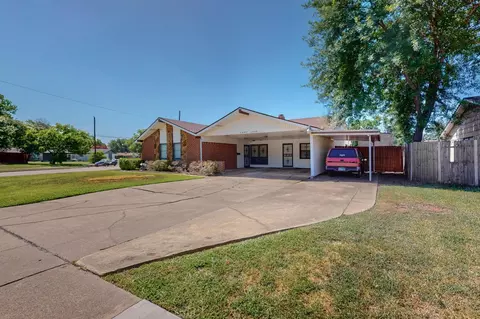 4000 Jade Dr, Mesquite, TX 75150