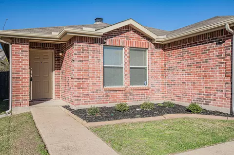4048 Golden Horn Ln, Fort Worth, TX 76123
