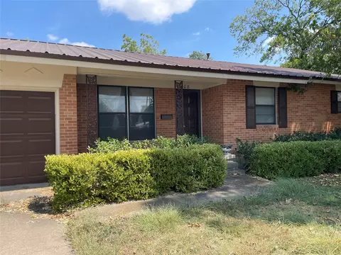 608 Windom St, Farmersville, TX 75442