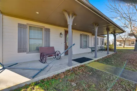 7373 Michael Rd, Sanger, TX 76266 photo 3