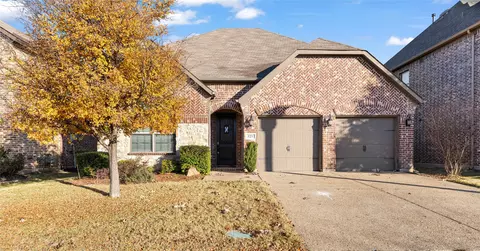 829 Lake Meadow Ln, Little Elm, TX 75068