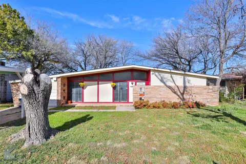 650 E North 23rd St, Abilene, TX 79601