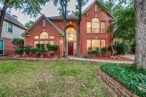 3904 Brookfield Dr, Arlington, TX 76001