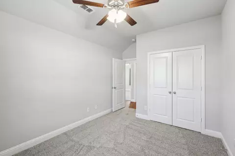924 Sam St, Springtown, TX 76082 photo 25