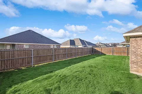 924 Sam St, Springtown, TX 76082 photo 30