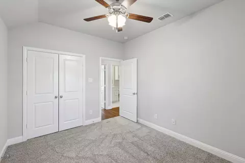 924 Sam St, Springtown, TX 76082 photo 23