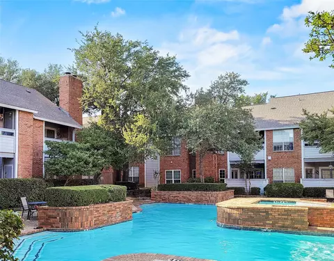 2106 Amesbury Dr #120, Arlington, TX 76011