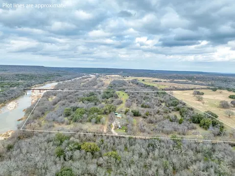 540 Old River Rd, Mineral Wells, TX 76067