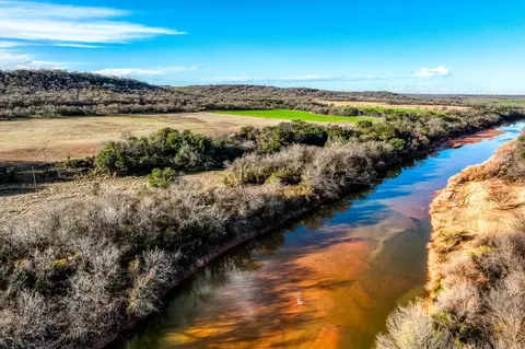 515 Reeves Rd, Graham, TX 76450