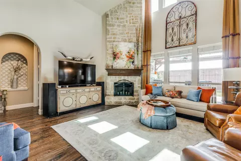 151 Springbrook Dr, Prosper, TX 75078 photo 9