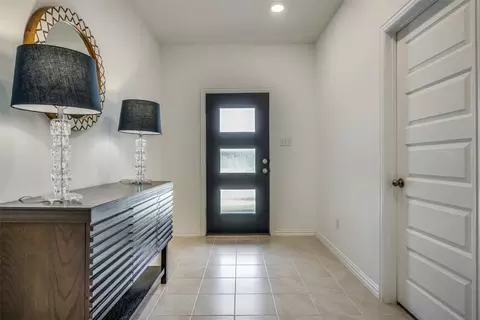 Entry Way - 5124 Unity Dr, Denton, TX 76207 photo 1 of 5