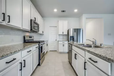 Kitchen - 5124 Unity Dr, Denton, TX 76207 photo 3 of 3