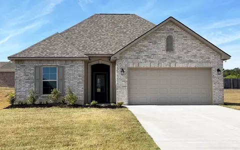 646 Hilltop Cir, Shreveport, LA 71107