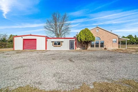 1206 Hall Rd, Sherman, TX 75090