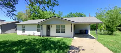 212 E Park St, Little Elm, TX 75068