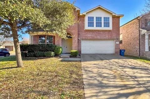 1018 Concan Dr, Forney, TX 75126