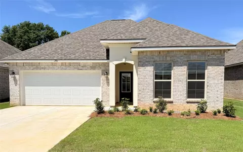 206 Skyhawk Ln, Shreveport, LA 71106