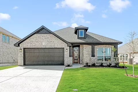 1120 Birchwood Dr, Crowley, TX 76036