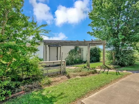 724 E Texas Rd, Lufkin, TX 75901 photo 36