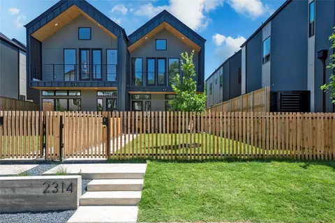 2314 Kirby St, Dallas, TX 75204