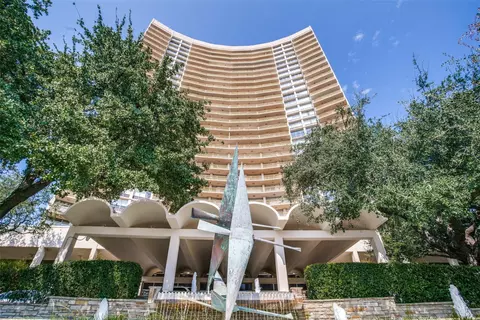6211 W Northwest Hwy #G316, Dallas, TX 75225