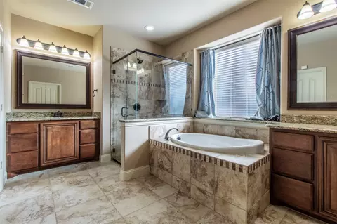 3011 Starlight Ct, Euless, TX 76039 photo 15