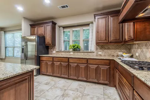 3011 Starlight Ct, Euless, TX 76039 photo 10