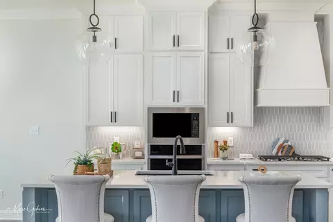 Kitchen - 103 Sitka Loop, Haughton, LA 71037 photo 1 of 4