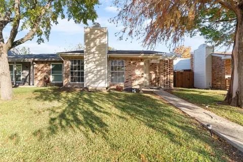 2434 Red River St, Mesquite, TX 75150
