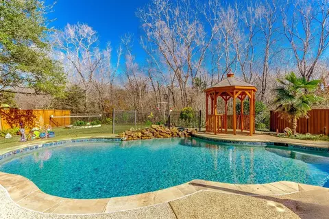 1706 Audrey Dr, Garland, TX 75040