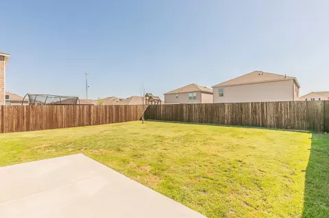 Exterior - 16032 Crews Ave, Haslet, TX 76052 photo 4 of 6