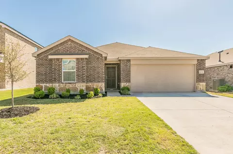 16032 Crews Ave, Haslet, TX 76052
