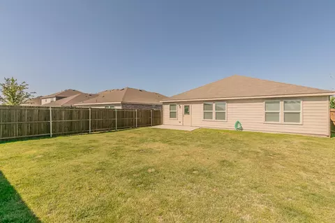 Exterior - 16032 Crews Ave, Haslet, TX 76052 photo 6 of 6