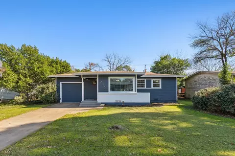 613 Lombardy Ln, Arlington, TX 76013