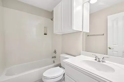 Bath - 1640 Meadows Ave, Lantana, TX 76226 photo 4 of 5