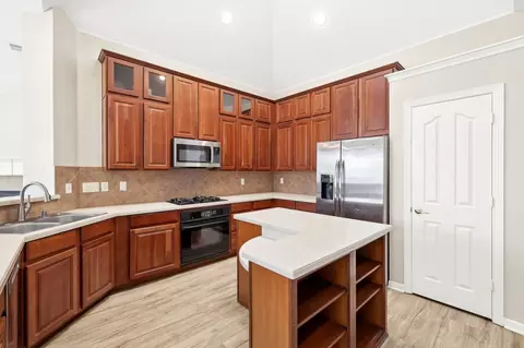 Kitchen - 1640 Meadows Ave, Lantana, TX 76226 photo 2 of 2