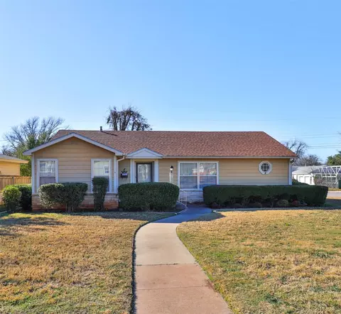 1302 Santos St, Abilene, TX 79605