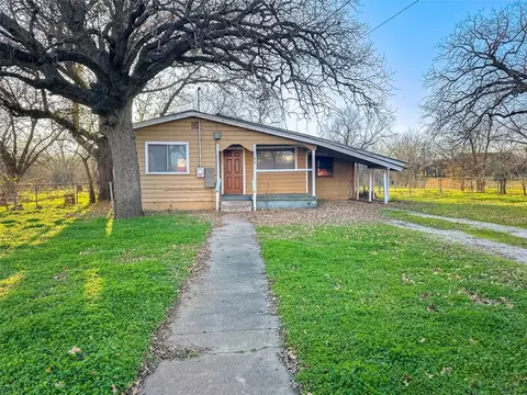 612 SW 15th Ave, Mineral Wells, TX 76067