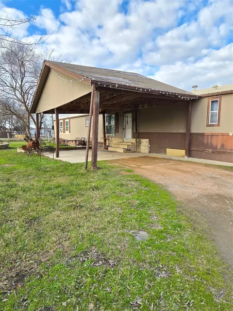 134 Firewheel Dr, Royse City, TX 75189