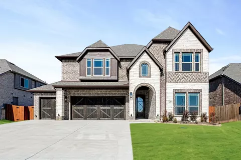 629 Midsummer Hl, Waxahachie, TX 75165