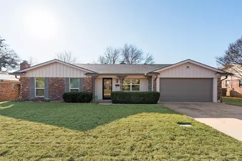 5020 Saint Lawrence Rd, Fort Worth, TX 76103