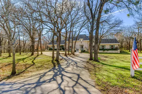 555 Estates Dr, Copper Canyon, TX 75077