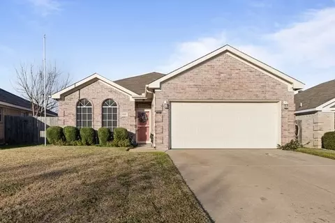 6232 Stockton Dr, Fort Worth, TX 76132
